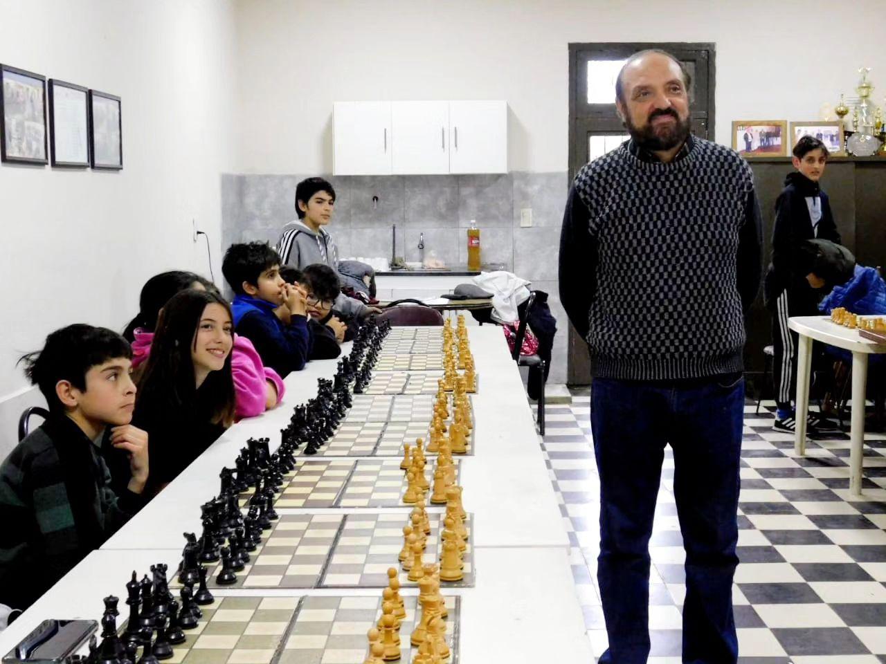 375661806_694949229327645_3232115115677474211_n