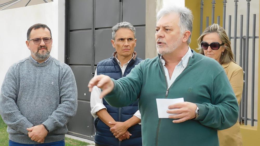 61cd561a-01e9-49d3-ae51-a2e08b39ec23