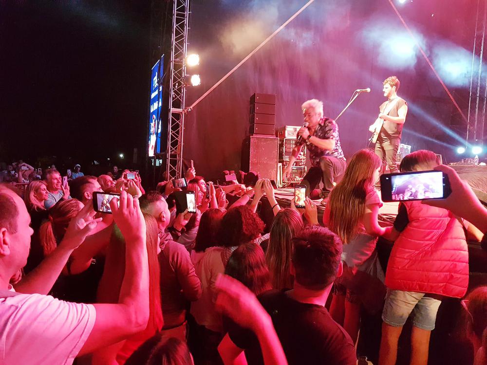 324018105_749098713506330_7372850551349041142_n