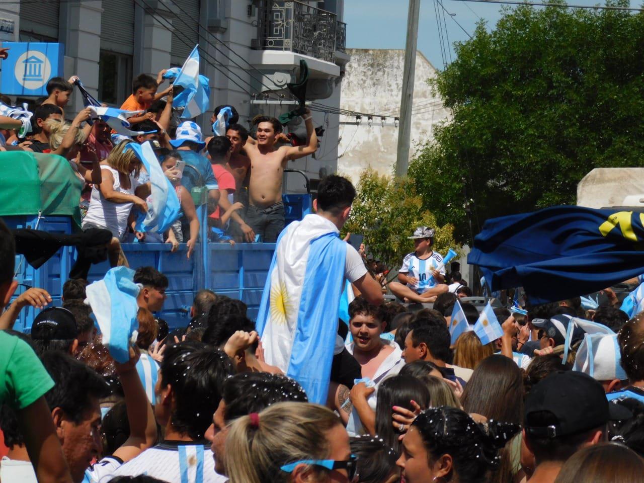 319093183_1232750440920513_256167074690032129_n