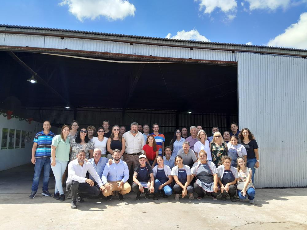 e704836d-b303-4681-8a3c-954a692d84c1