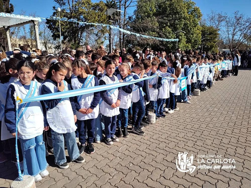 448558264_869199015235998_4315551031252331422_n